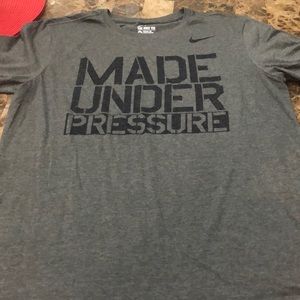 Men’s Nike t-shirt